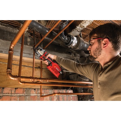 57388 .RIDGID RP241 Action A 72dpi.jpg