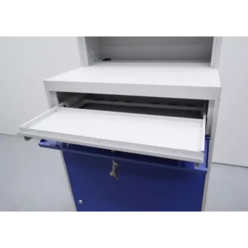 ARMARIO P COMPUTADOR C RODAS ND scaled 1.webp
