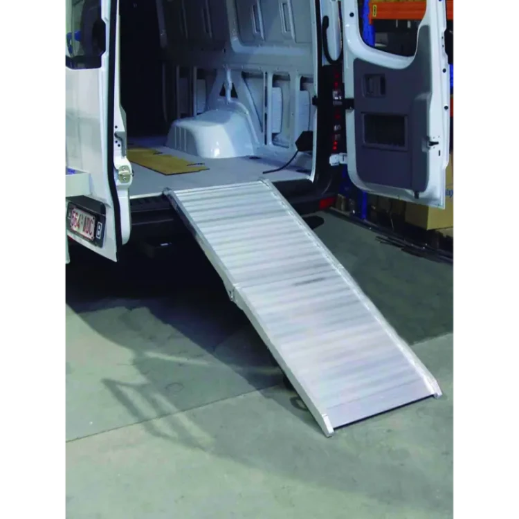 rampa de aluminio vap1910 metalworks20chavevertical.com .webp