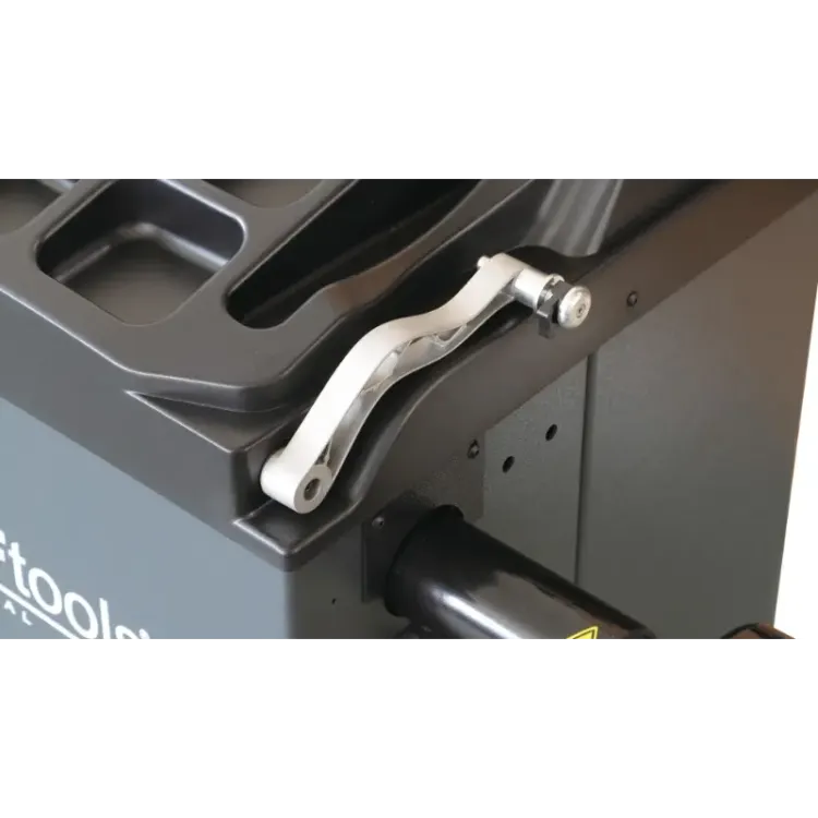 MAQUINA AUTOMATICA PARA CALIBRAR RODAS 10 24 KROFTOOLS 8 scaled 1.webp