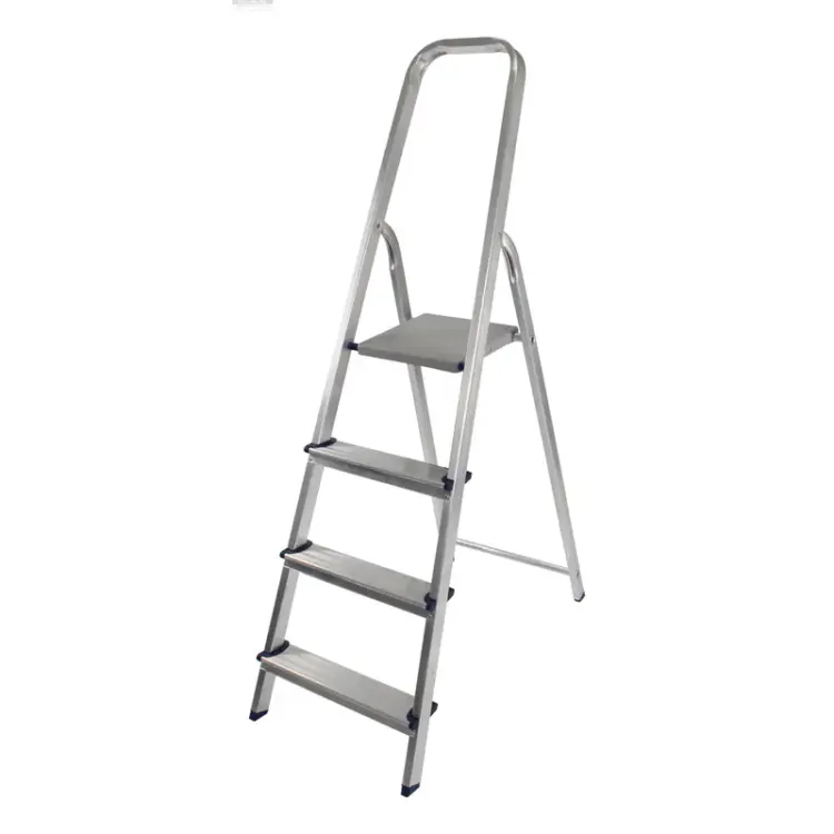 escadote-de-aluminio-4d-mader-scaled-1.webp