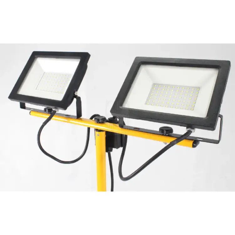foco-led-duplo-com-tripe-50wx2-4250lmx2-mader-2-scaled-1.webp