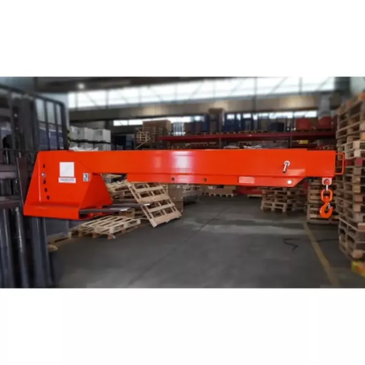 grua-extensivel-para-empilhador-5-000-kg-chavevertical-com-3-scaled-1.webp